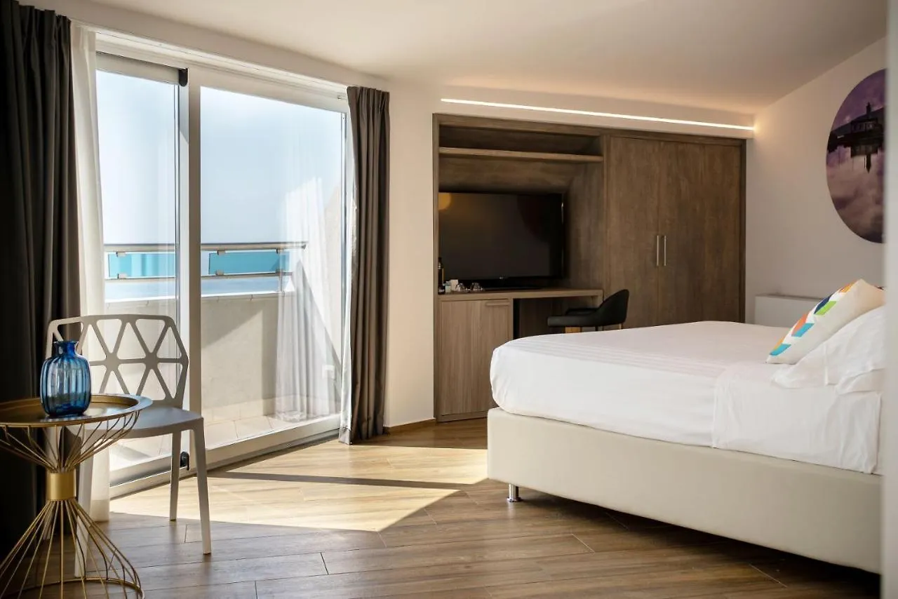 Grand Hotel Faraglioni Aci Trezza 4*,  Italy