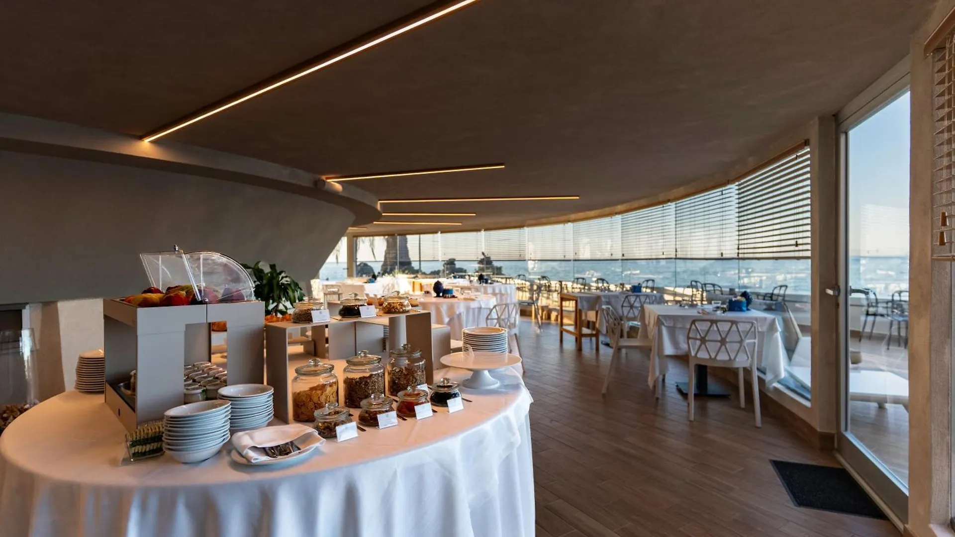 Grand Hotel Faraglioni Aci Trezza