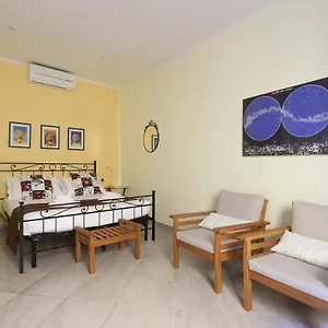 https://at-4-for-you.it-tuscanyhotel.com